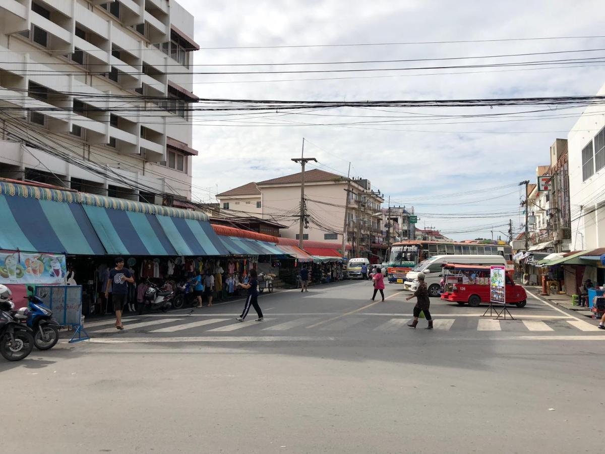 Ayothaya Hotel Phra Nakhon Si Ayutthaya Buitenkant foto